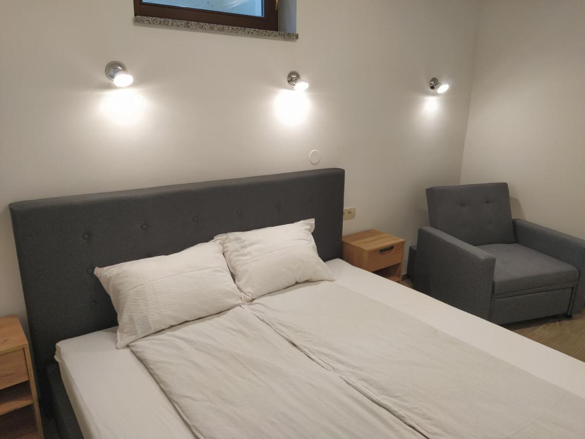 Apartmaji Maln Доленьске-Топлице Экстерьер фото