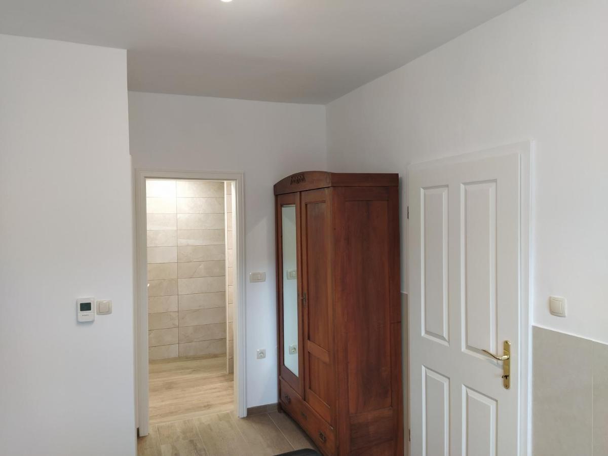 Apartmaji Maln Доленьске-Топлице Экстерьер фото